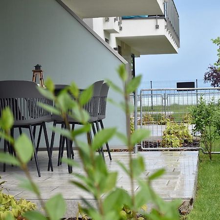 Limerence Apartments Сиофок Екстериор снимка