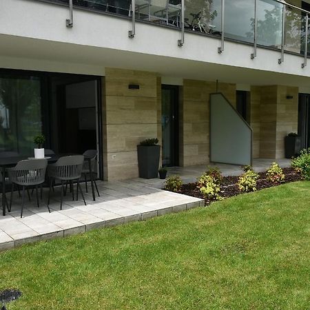 Limerence Apartments Сиофок Екстериор снимка